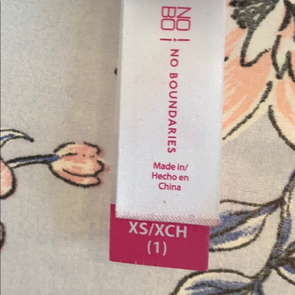 No Boundaries Cover up Size XS- S💦🏝 - Picture 3 of 6